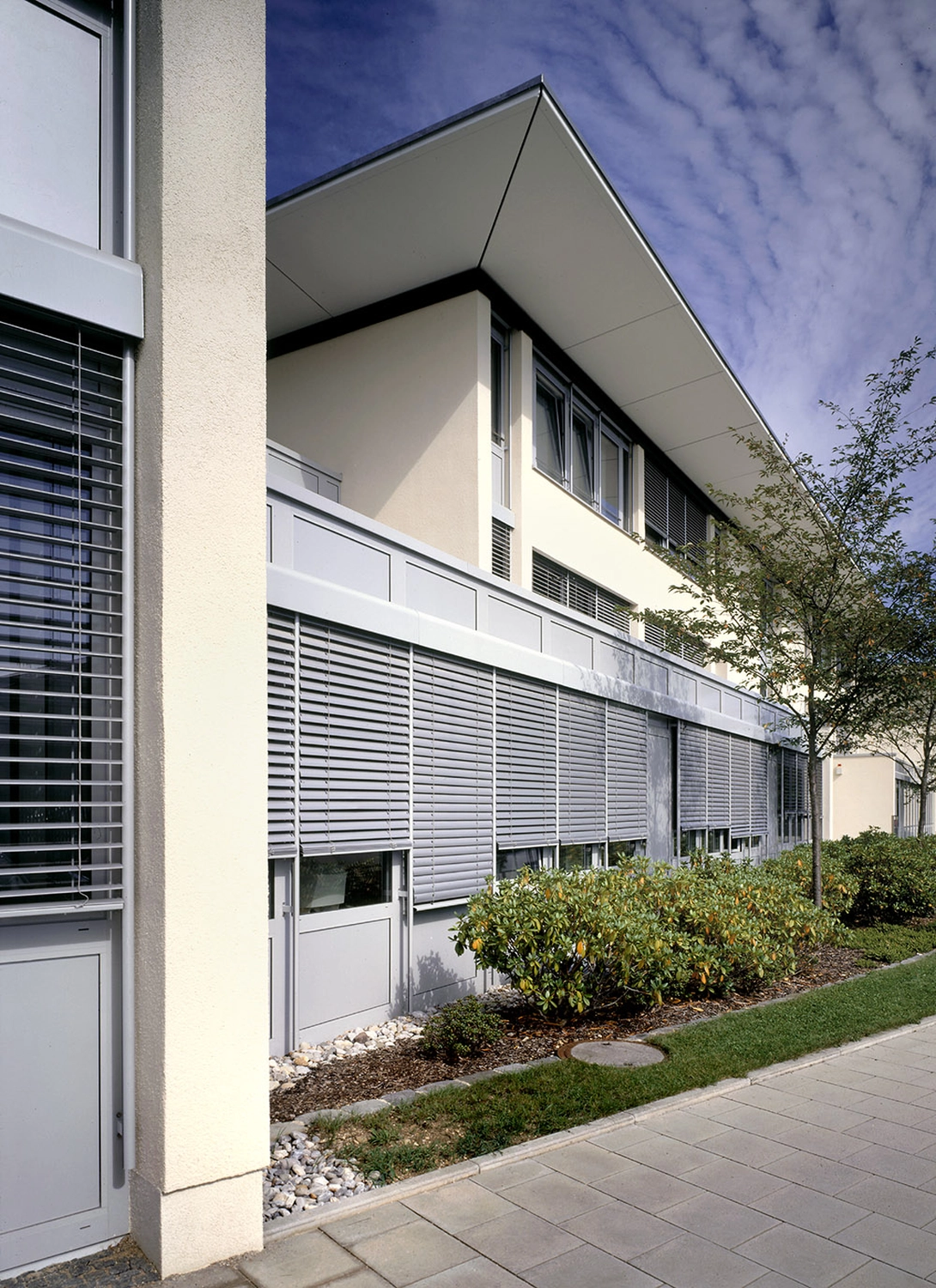 Rollladenbau Siegel, Jalousien